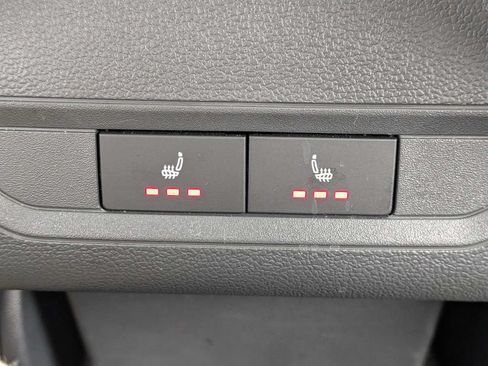 Certified 2026 Volkswagen Jetta SEL FWD image 18