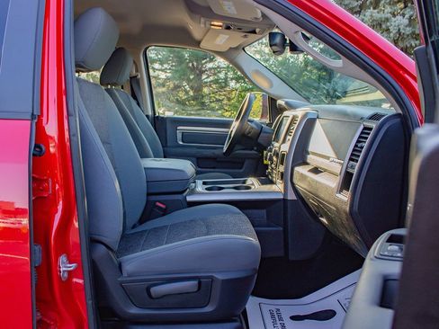 Used 2017 RAM 1500 Big Horn AWD/4WD image 17
