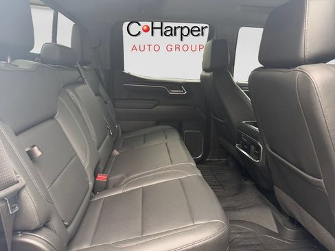 Used 2022 GMC Sierra 1500 SLT w/ SLT Convenience Package AWD/4WD image 27