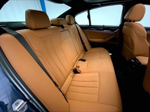 Certified 2023 BMW 530e xDrive w/ Executive Package AWD/4WD image 15
