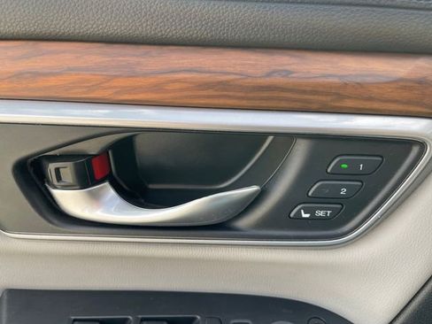 Used 2019 Honda CR-V EX-L image 29