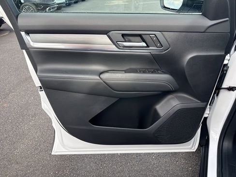 New 2026 GMC Terrain Elevation image 26