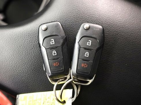 Used 2019 Ford Ranger XLT w/ Equipment Group 301A Mid image 39