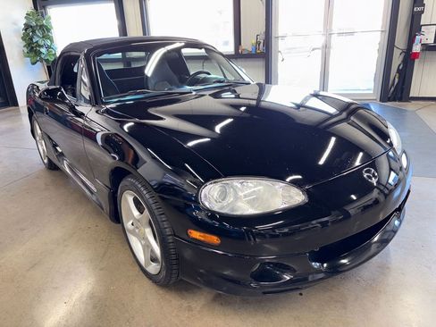 Used 2003 MAZDA MX-5 Miata LS image 19