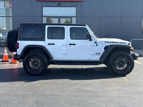 Used 2021 Jeep Wrangler Unlimited Rubicon image 2