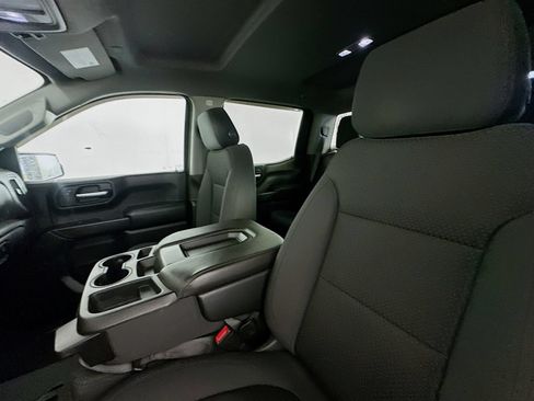 Used 2020 GMC Sierra 1500 4x4 Crew Cab w/ Sierra Value Package image 19