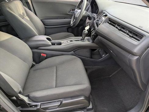 Used 2021 Honda HR-V LX image 19