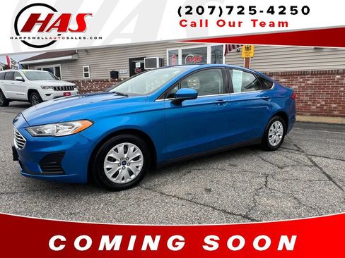 Used 2020 Ford Fusion S FWD image 2