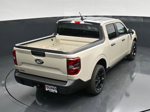 New 2025 Ford Maverick XLT w/ XLT Luxury Package AWD/4WD image 47