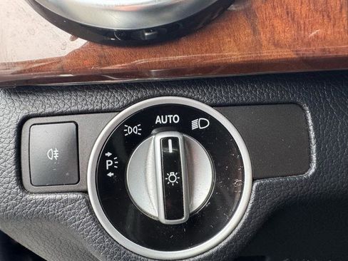 Used 2013 Mercedes-Benz GLK 350 GLK 350 image 22