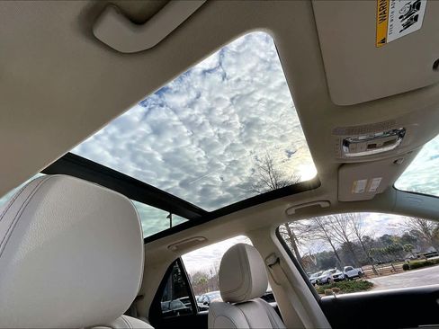 Certified 2024 Mercedes-Benz GLE 350 4MATIC image 14