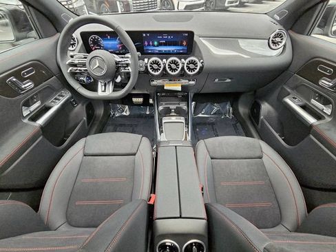 New 2026 Mercedes-Benz GLA 35 AMG 4MATIC image 23