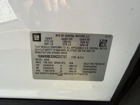 Used 2017 GMC Acadia SLT FWD image 27