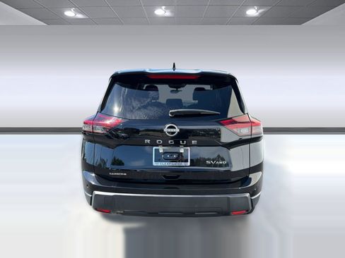 Used 2024 Nissan Rogue SV AWD/4WD image 10