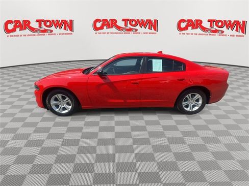 Used 2023 Dodge Charger SXT image 5