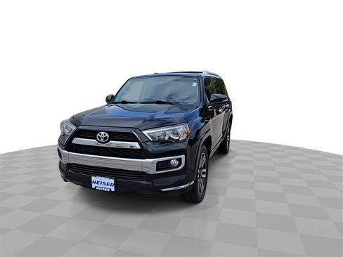 Used 2015 Toyota 4Runner Limited image 3