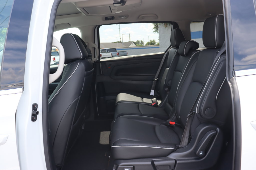 New 2027 Honda Odyssey Elite image 11