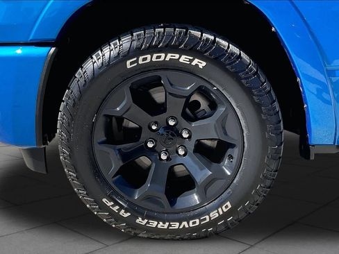 Used 2025 RAM 1500 Lone Star RWD image 11
