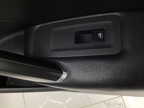 Used 2018 Volkswagen Passat 2.0T R-Line FWD image 39