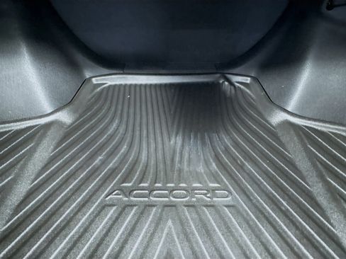 Used 2025 Honda Accord LX image 33