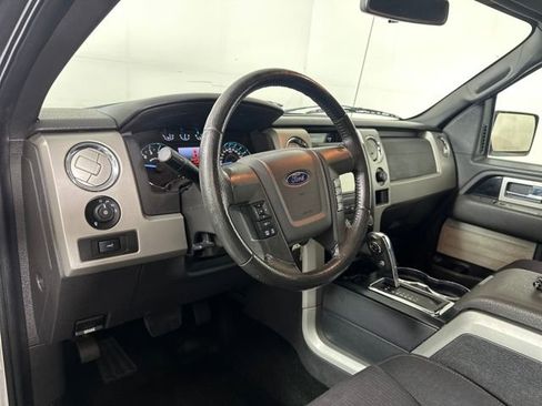 Used 2011 Ford F150 FX4 w/ Max Trailer Tow Pkg image 13