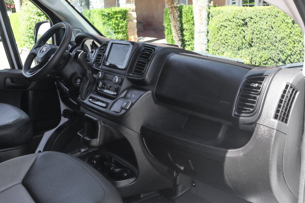 Used 2025 RAM ProMaster 2500 w/ Convenience Group FWD image 36