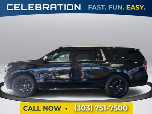 Used 2023 Chevrolet Suburban Premier image 2