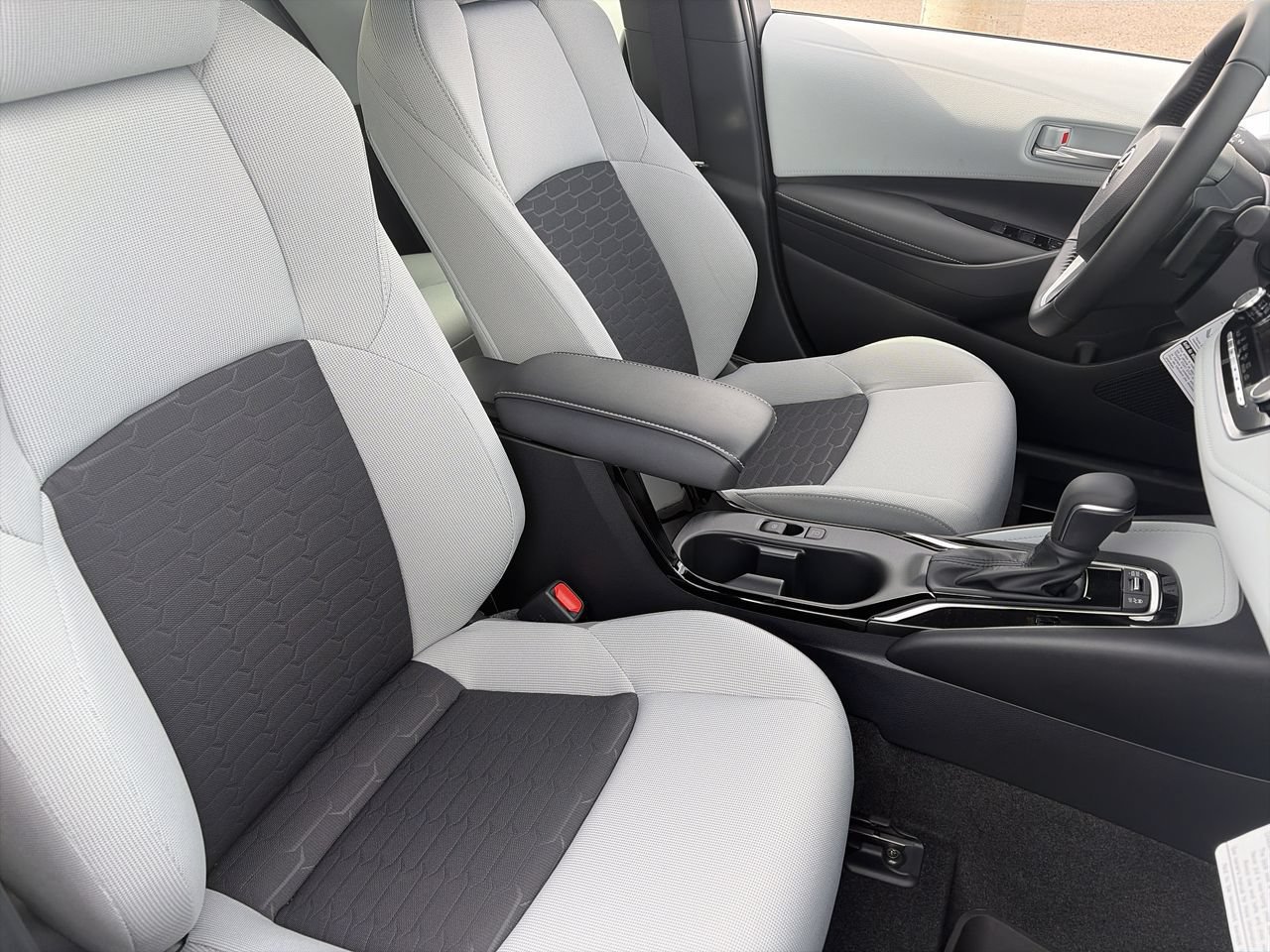 New 2027 Toyota Corolla SE FWD image 24