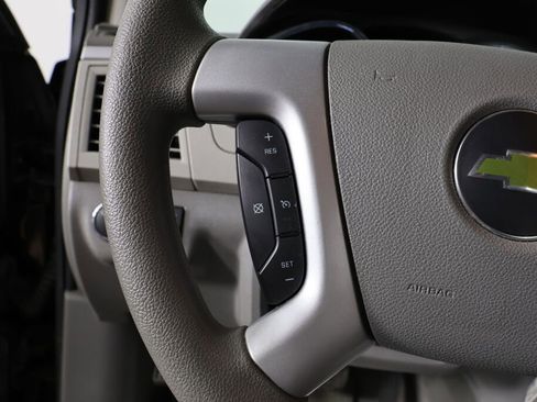 Used 2012 Chevrolet Traverse LS image 31