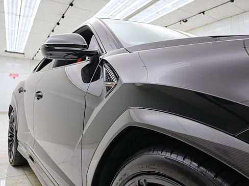 Used 2024 Lamborghini Urus Performante image 25