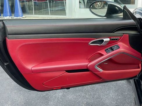 Used 2018 Porsche 718 Boxster GTS image 19