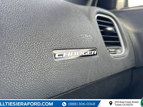 Used 2022 Dodge Charger SXT image 13