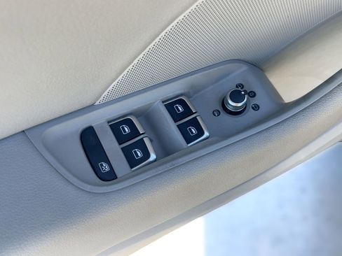 Used 2016 Audi A3 1.8T Premium image 21