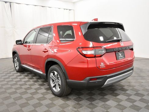 New 2025 Honda Pilot EX-L image 5