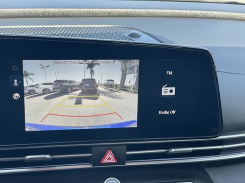 Certified 2024 Hyundai Elantra SEL w/ Convenience Package image 13