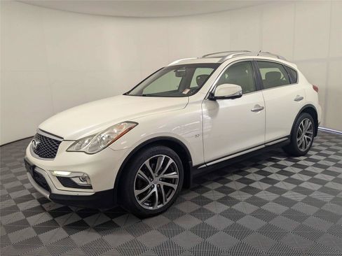 Used 2017 INFINITI QX50 2WD w/ Technology Package image 2