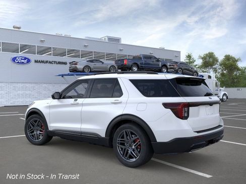 New 2026 Ford Explorer ST-Line AWD/4WD image 4