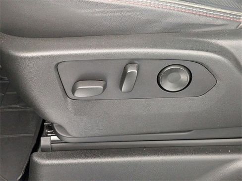 Certified 2021 Chevrolet Tahoe RST image 15