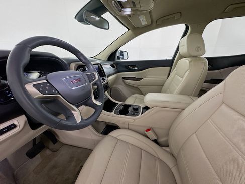 Used 2023 GMC Acadia Denali AWD/4WD image 20