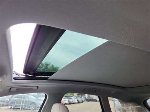 New 2025 Audi Q5 2.0T Premium Plus image 31