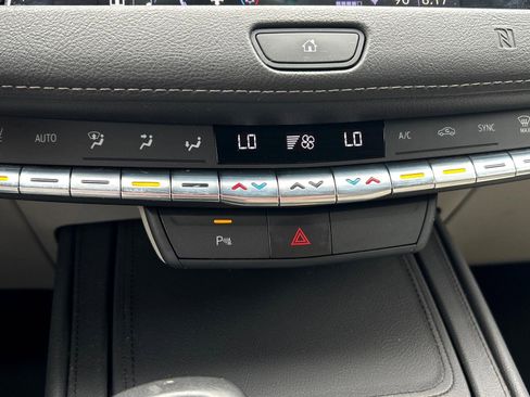 Used 2019 Cadillac XT4 Luxury image 33