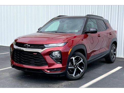 Used 2022 Chevrolet TrailBlazer RS w/ Technology Package FWD image 1