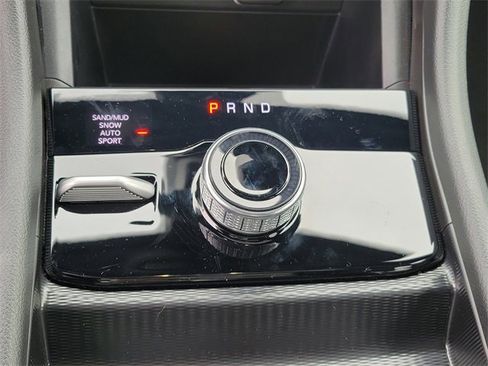 New 2025 Jeep Grand Cherokee L Limited w/ Trailer Tow Package image 19