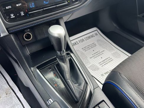 Used 2018 Toyota Corolla SE w/ Carpet Mat Package (TMS) FWD image 20