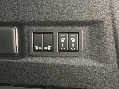 New 2026 Chevrolet Tahoe Premier AWD/4WD image 31