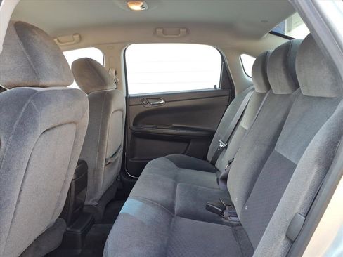 Used 2011 Chevrolet Impala LT image 9