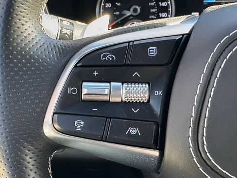 Used 2025 Genesis G70 3.3T Advanced w/ Sport Prestige Package image 30