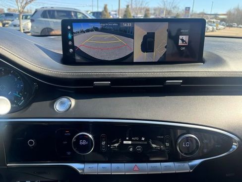 Used 2024 Genesis GV70 3.5T Sport w/ Sport Prestige Package image 30