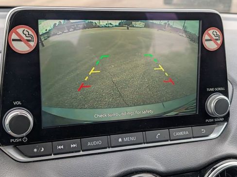 Used 2024 Nissan Sentra SV image 20