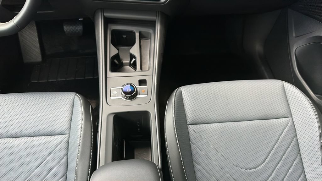 New 2026 Volkswagen Tiguan SE AWD/4WD image 19